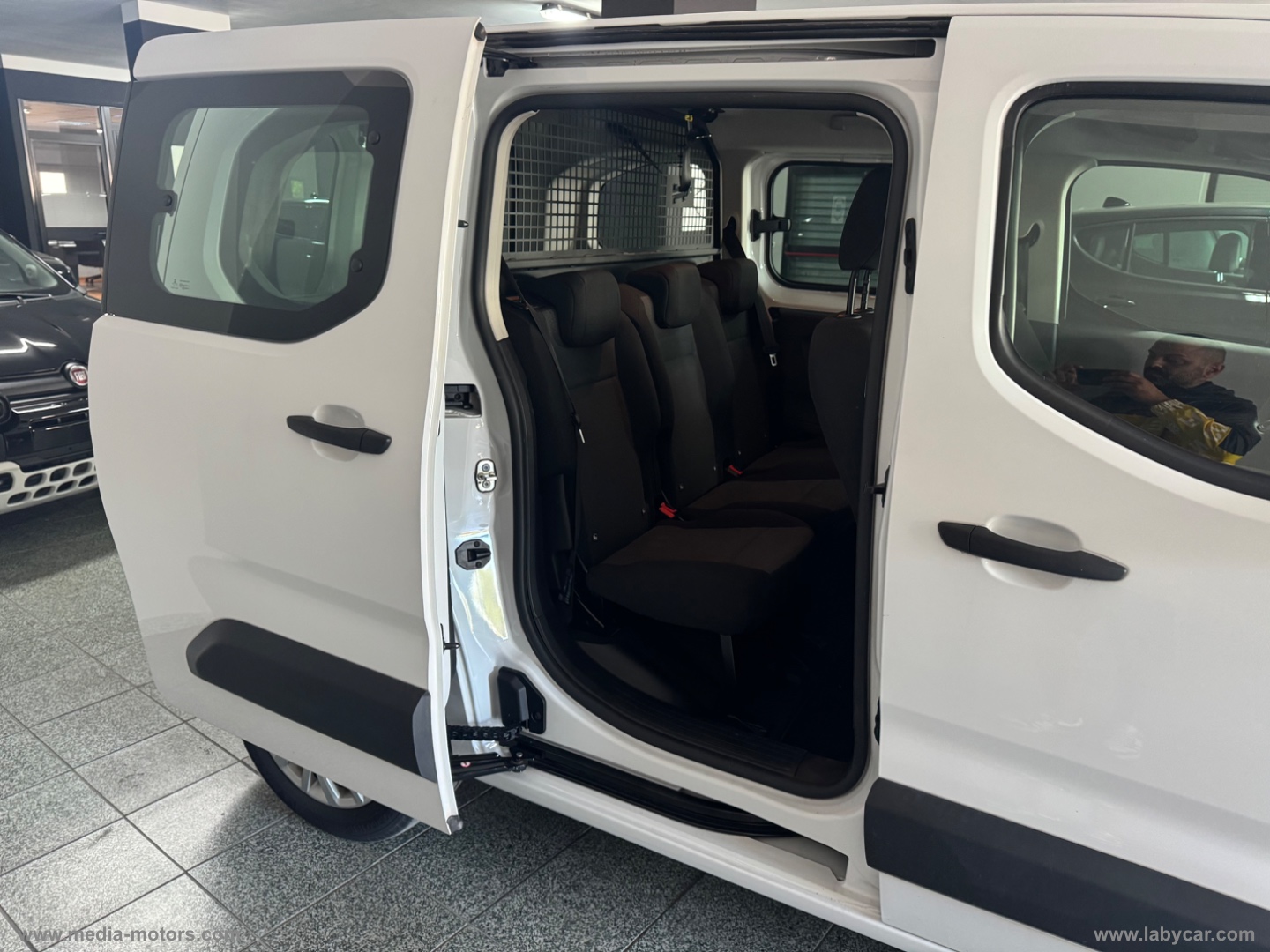 Berlingo BlueHDi 100 S&S Combi Live - immagine 7