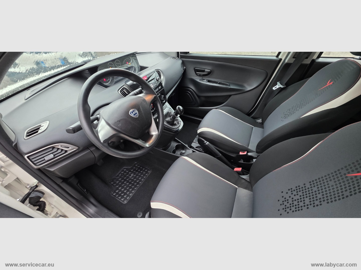 Ypsilon 1.2 69 CV 5p. Elefantino - immagine 7