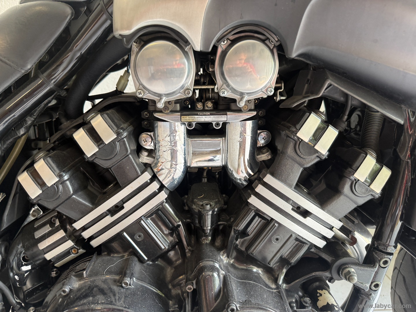 VMAX 1200 - immagine 7