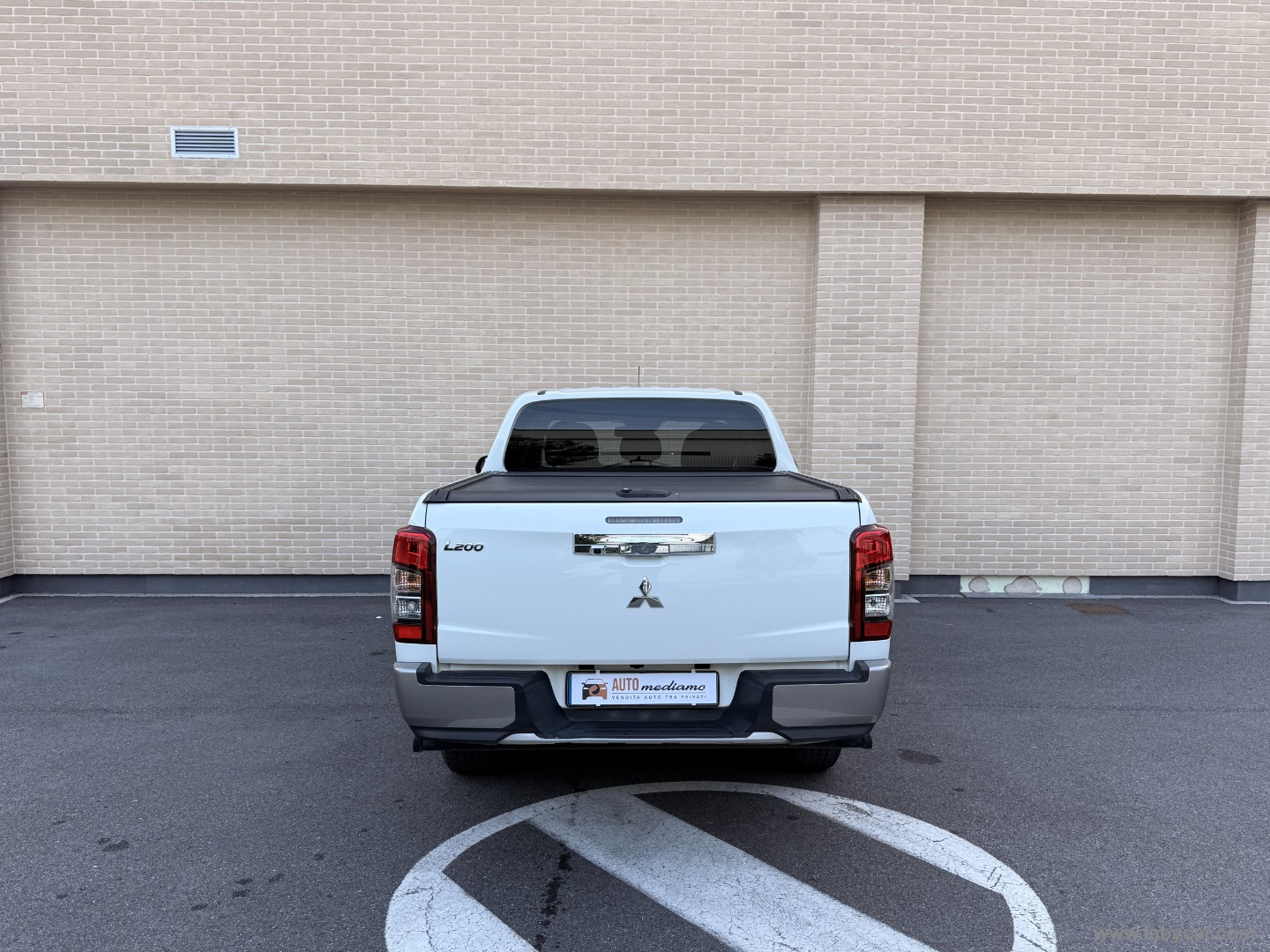 L200 2.3 D DoubleCab 4x4 RIDOTTE E BLOCCAGGIO - immagine 7