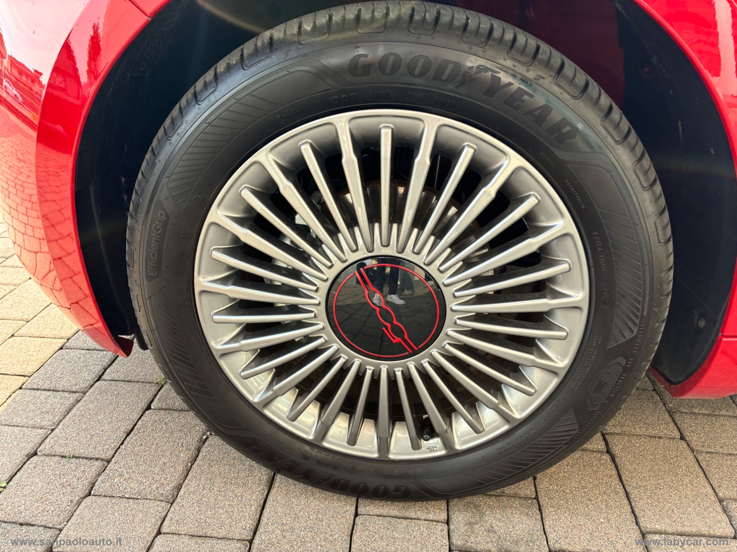 500 Red Berlina 23,65 kWh - immagine 7