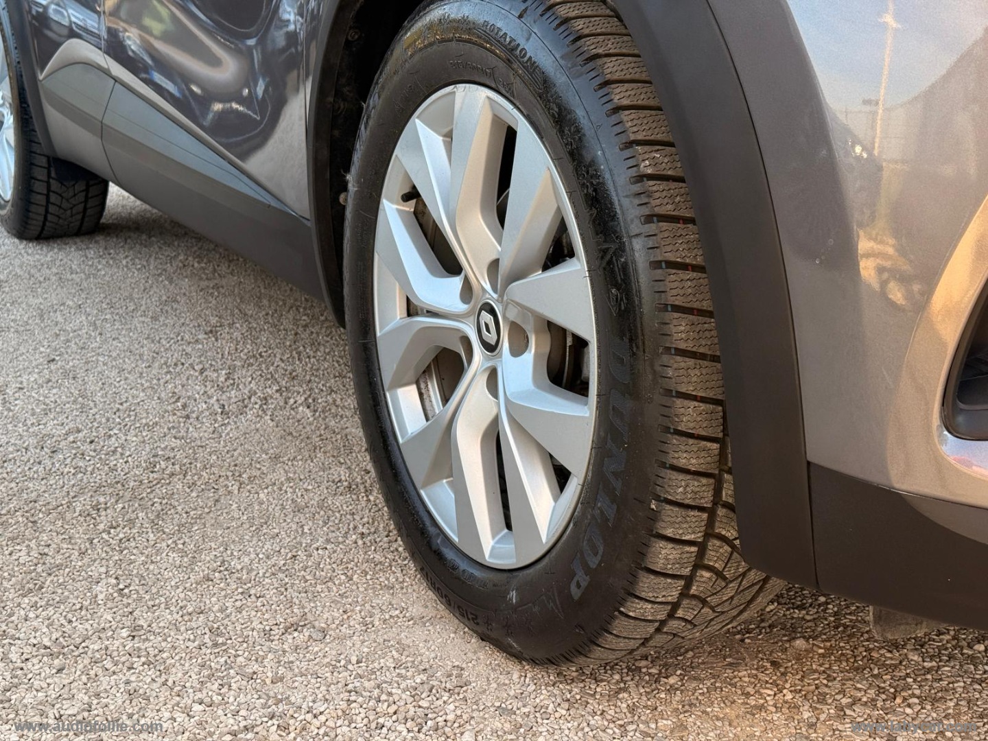Captur Hybrid E-Tech 145 CV Business - immagine 7