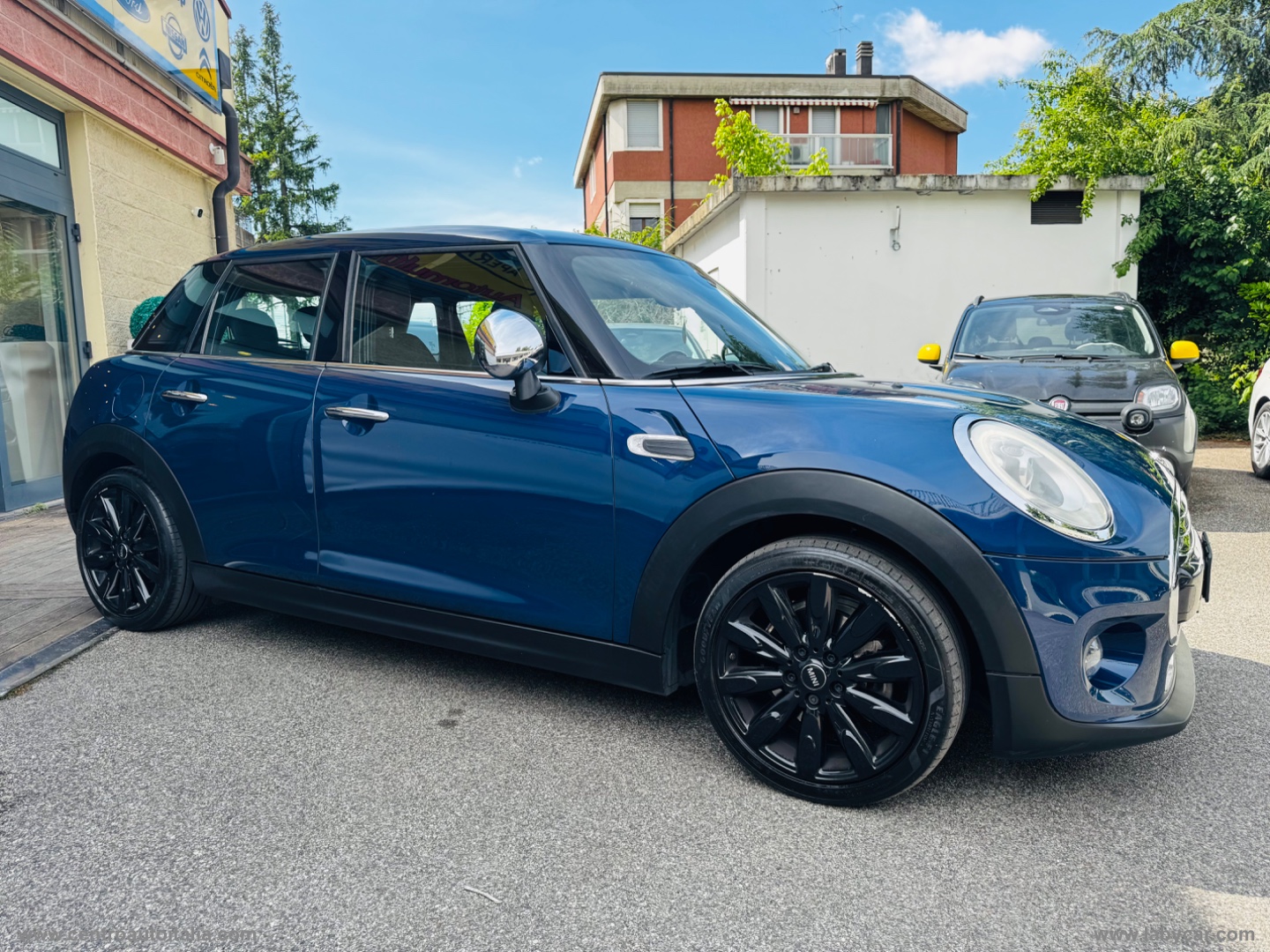 Mini Cooper D Business XL 5 porte - immagine 7