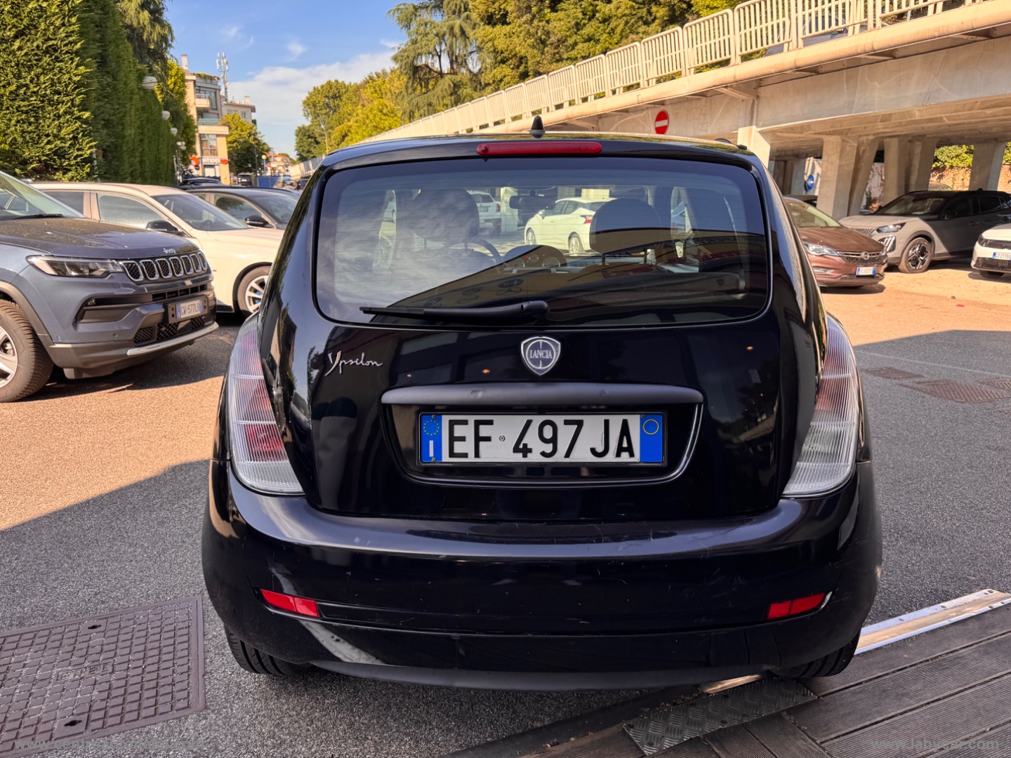 Ypsilon 1.2 Argento - immagine 7
