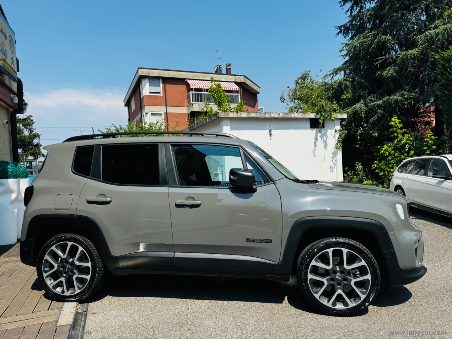 Renegade 1.3 T4 PHEV 4xe Trailhawk - immagine 7