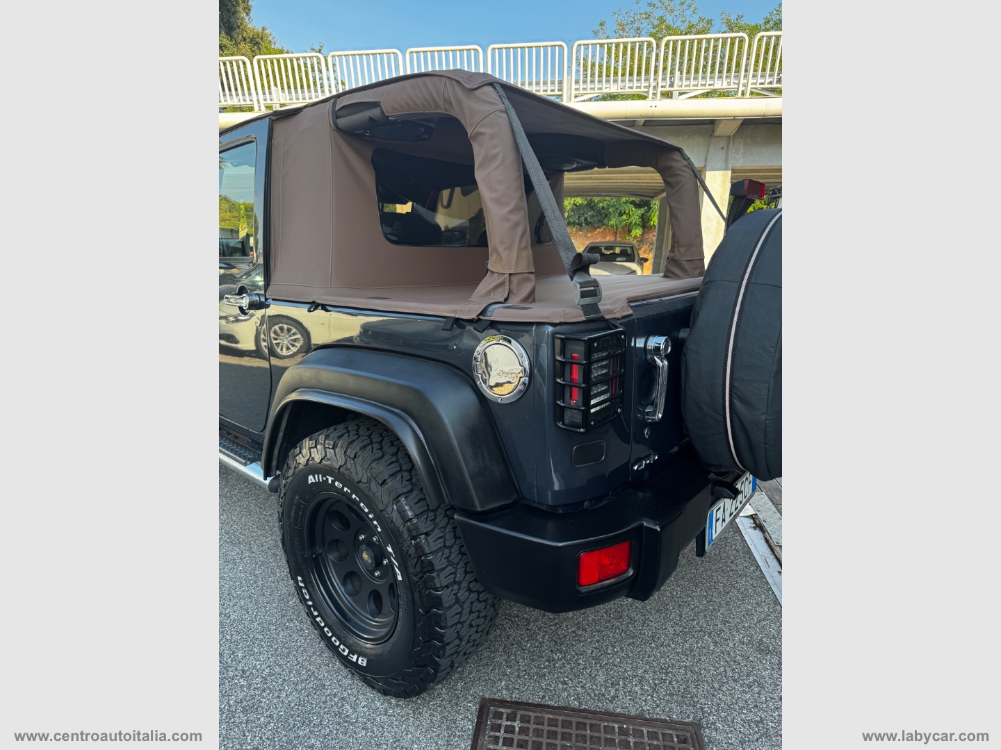 Wrangler 2.8 CRD Sport Auto - immagine 7