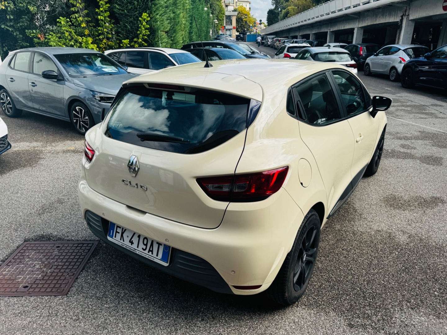 Clio 1.2 75 CV 5p. Duel2 - immagine 7