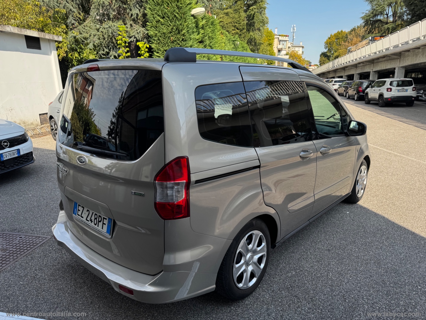 Tourneo Courier 1.0 EcoBoost 100 CV Tit. - immagine 7
