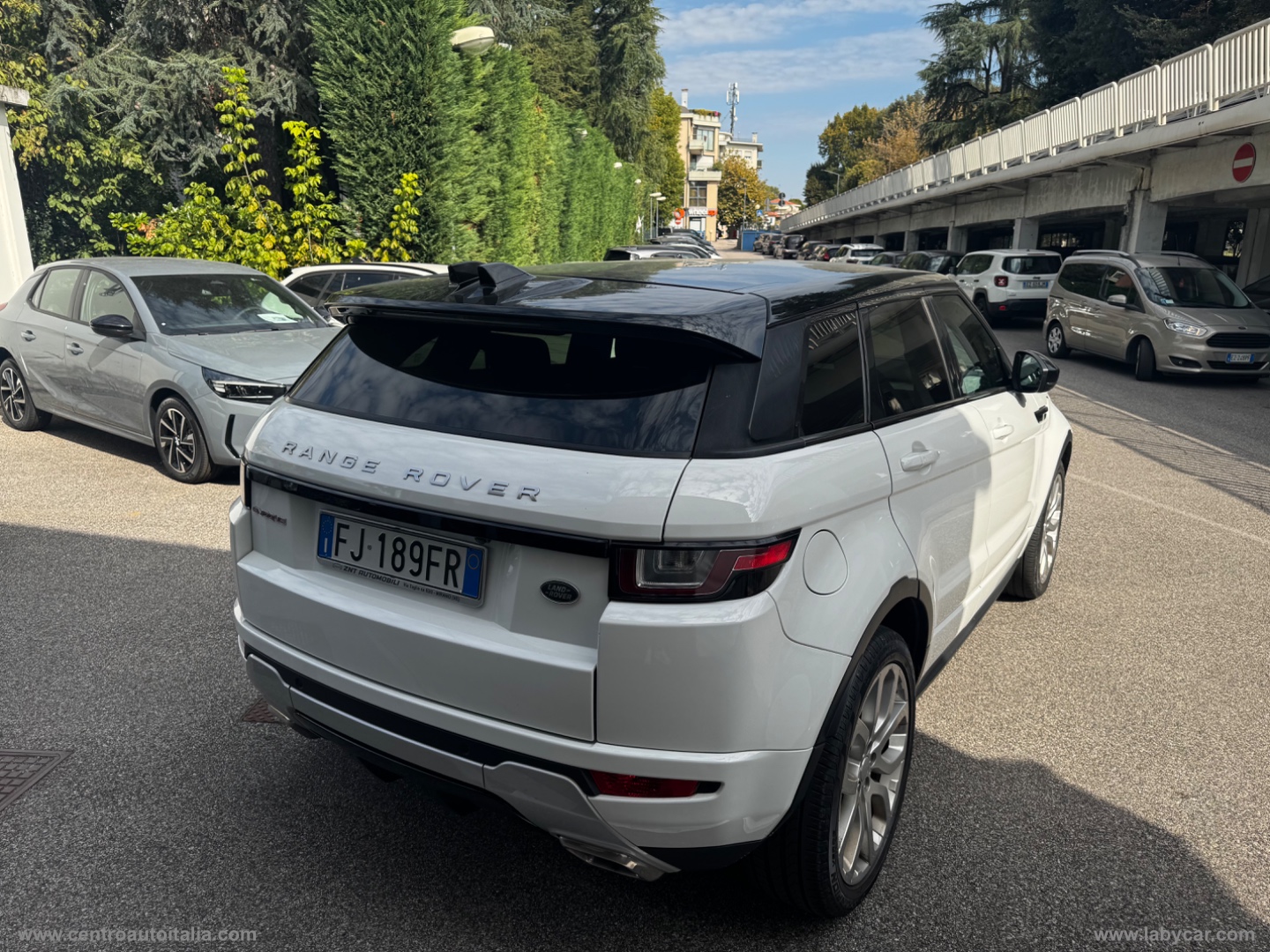 RR Evoque 2.0 TD4 150 5p Bs Ed.Prem.Pure - immagine 7