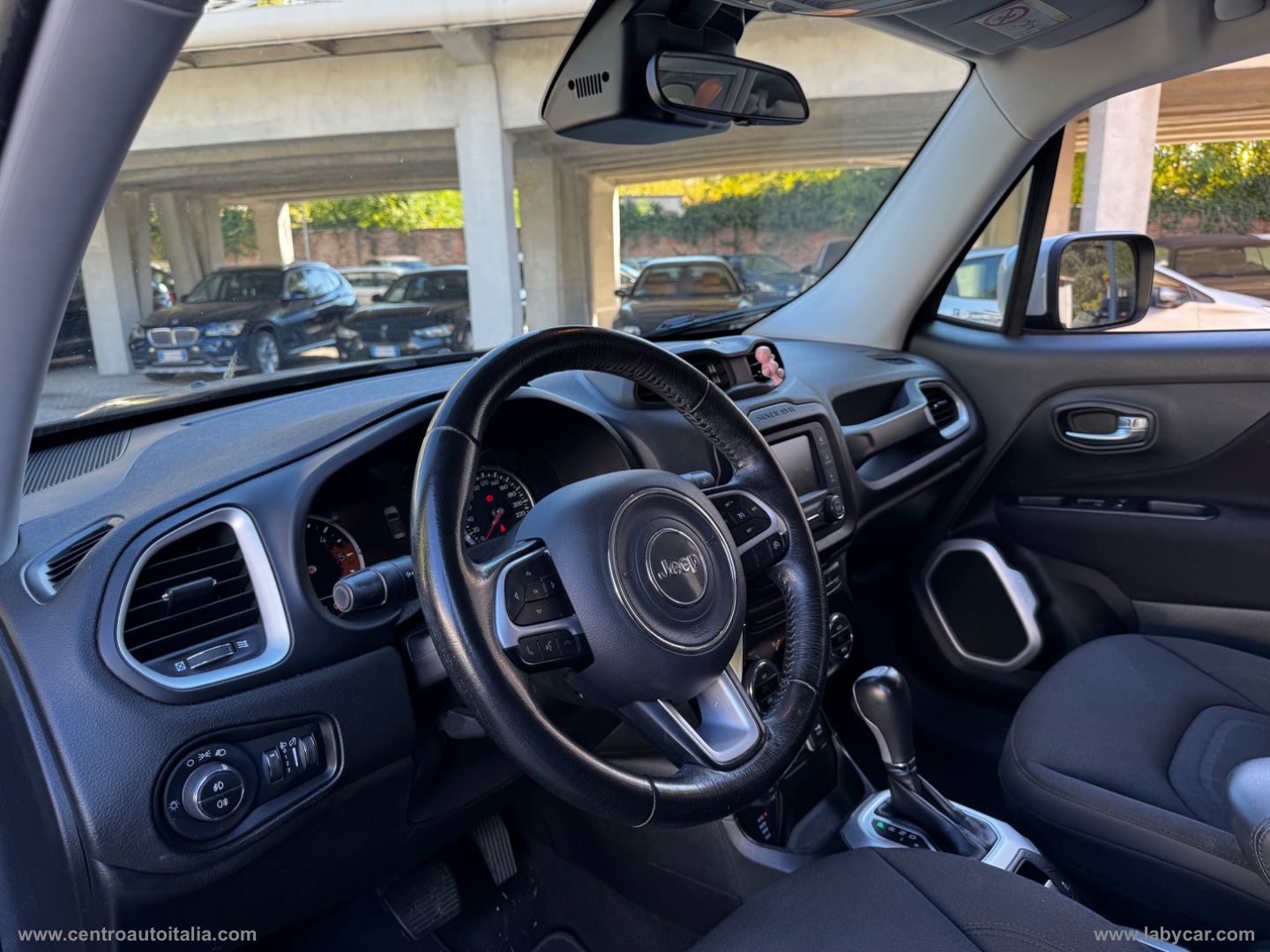 Renegade 2.0 Mjt 140 CV 4WD AD.L.Limited - immagine 7