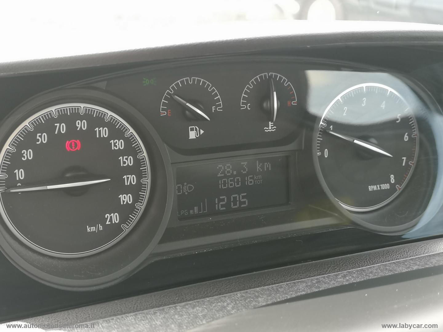 Ypsilon 1.2 69 CV 5p. GPL Ecochic Gold PROMO WEB - immagine 7