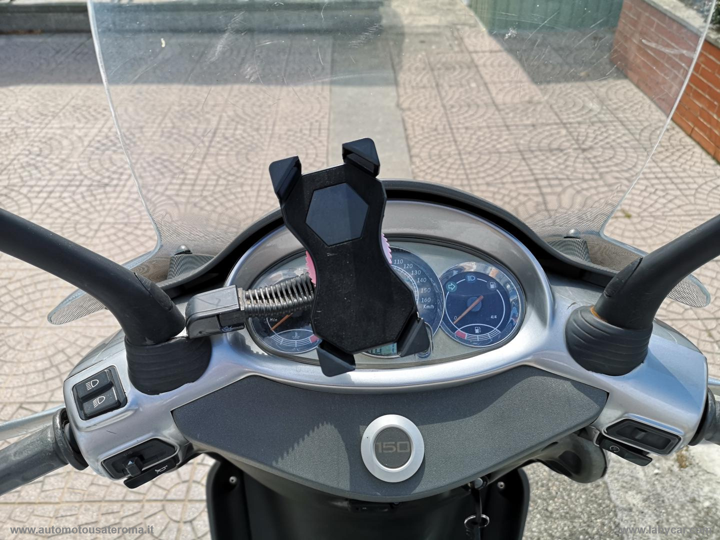 Leonardo 150 ST RATE AUTO MOTO SCOOTER - immagine 7