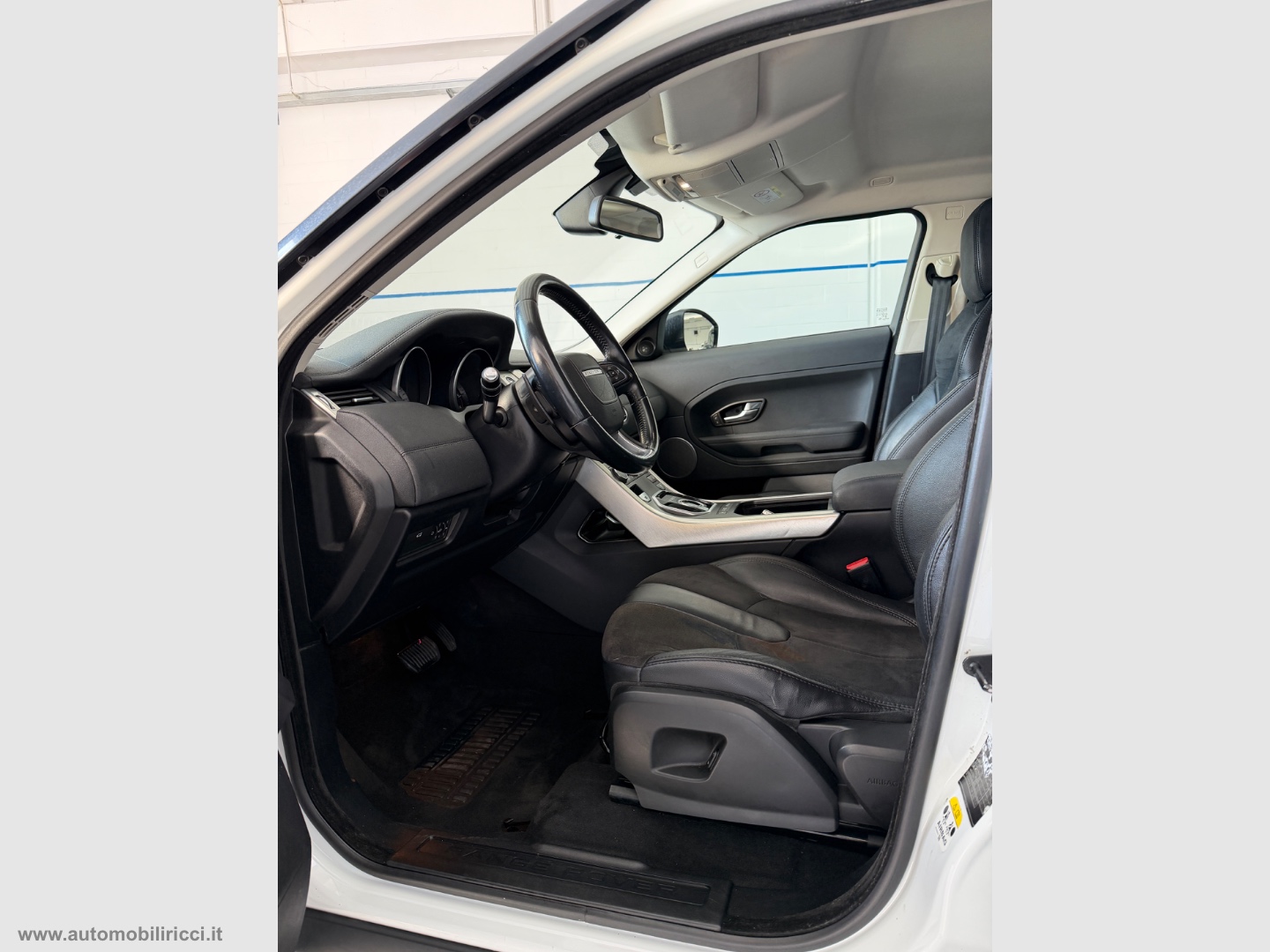 RR Evoque 2.2 TD4 5p. Prestige - immagine 7