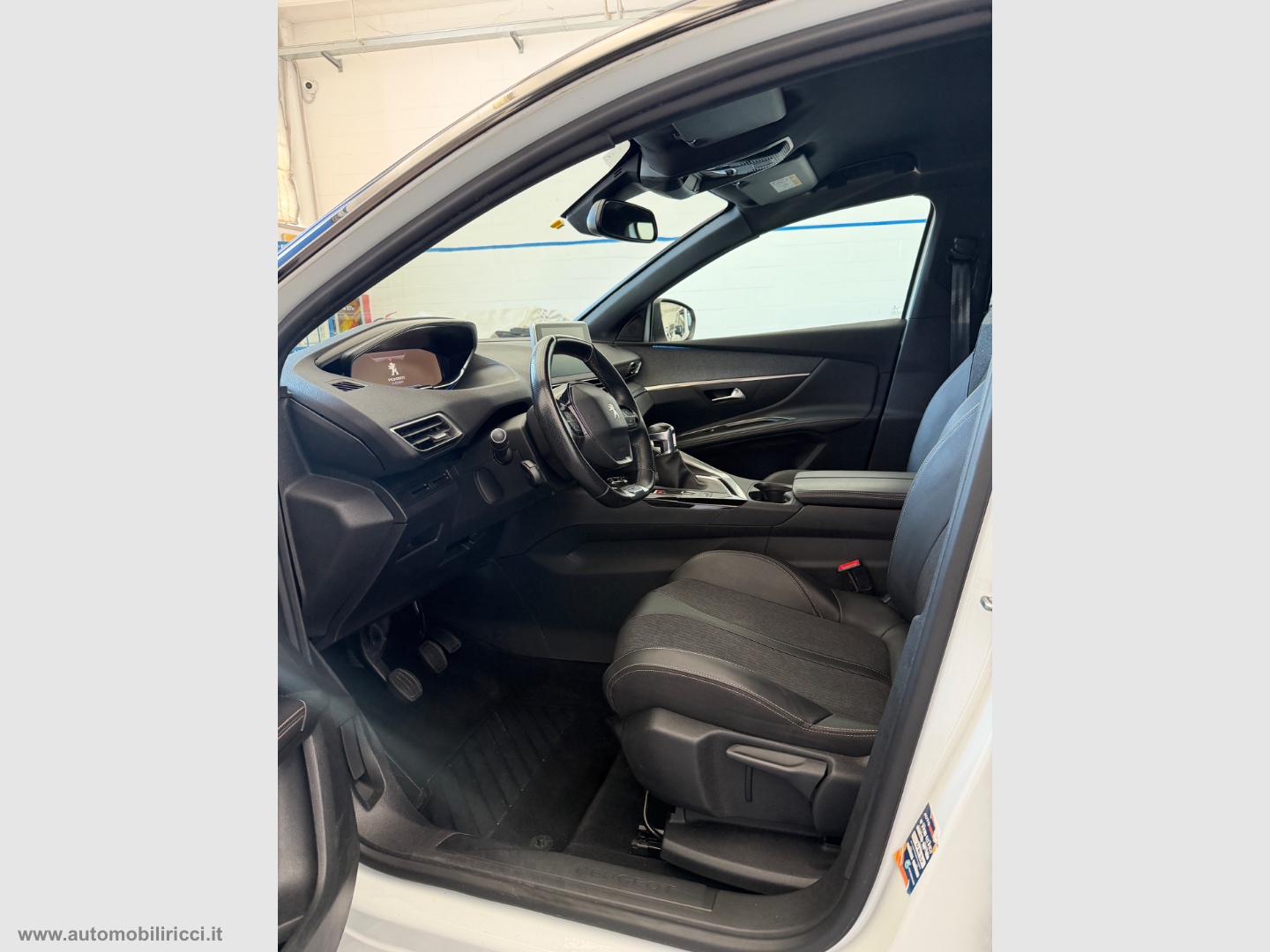 5008 BlueHDi 130 S&S GT Line 7 POSTI - immagine 7