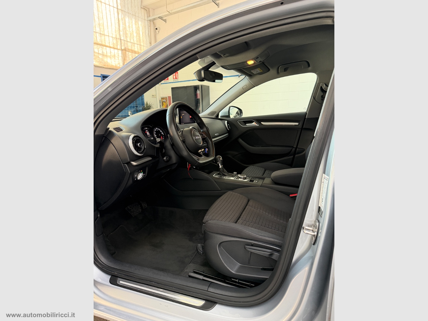 A3 SPB 30 TFSI S tronic Sport 113.000KM - immagine 7