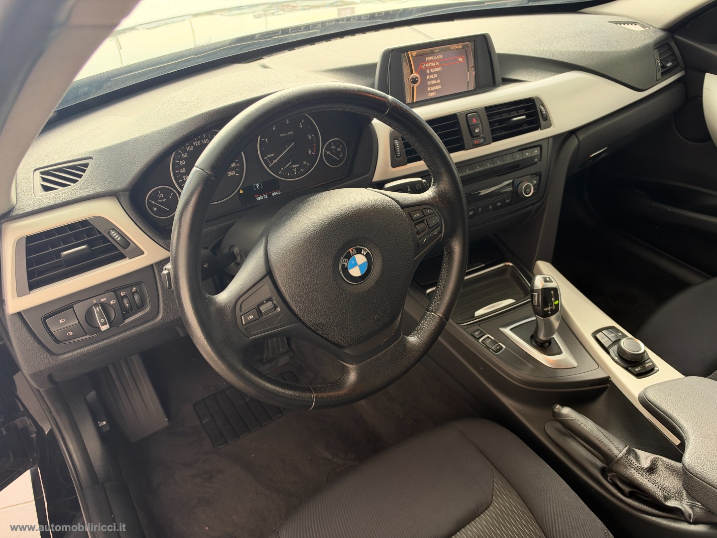 316d Touring Business aut. - immagine 7