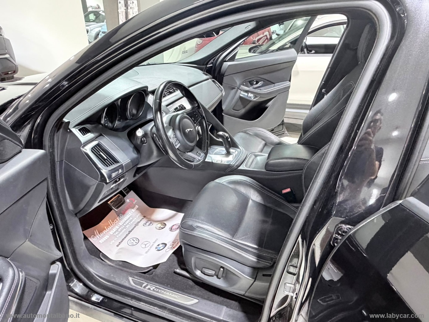 E-Pace 2.0D 150 CV AWD R-Dynamic SE - immagine 7
