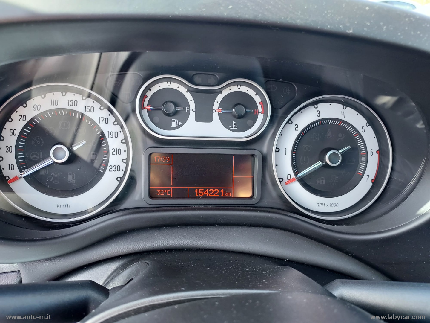 500L 0.9 TwinAir Turbo Nat. Power Lounge - immagine 7