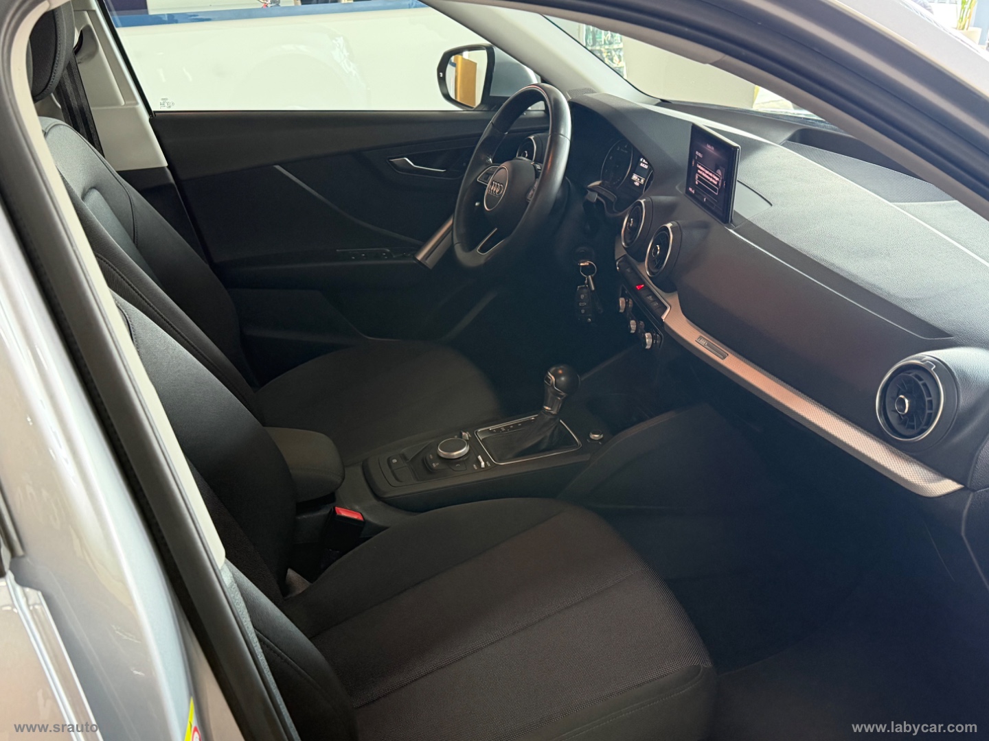 Q2 30 TDI S tronic Identity Black - immagine 7