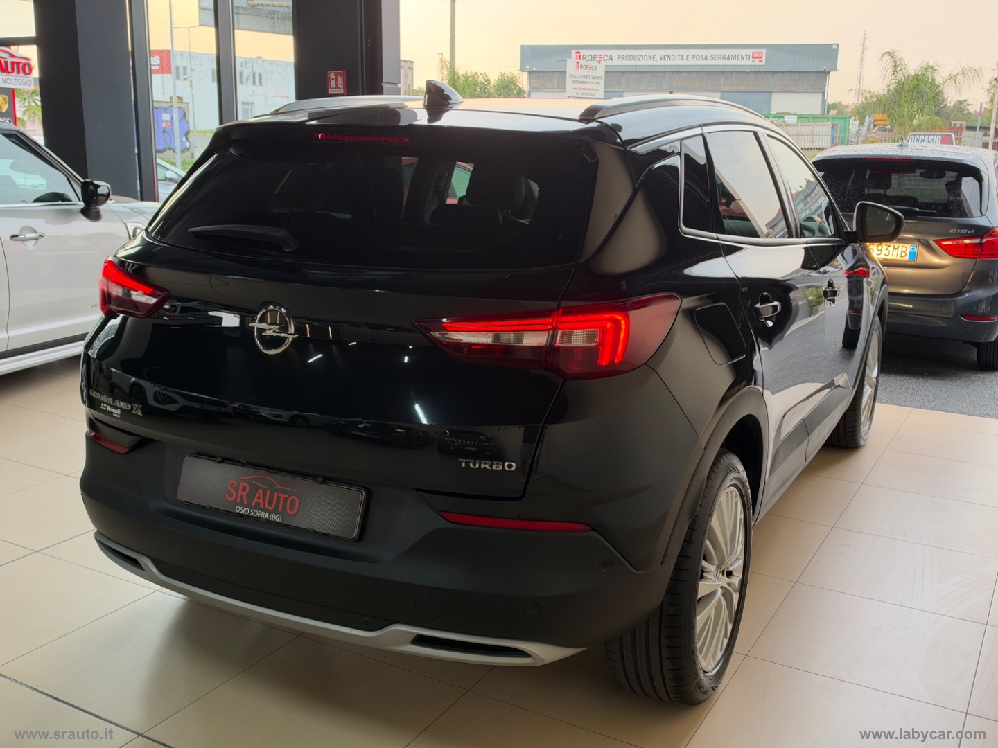 Grandland X 1.2 T 12V 130 S&S aut. Adv. - immagine 7