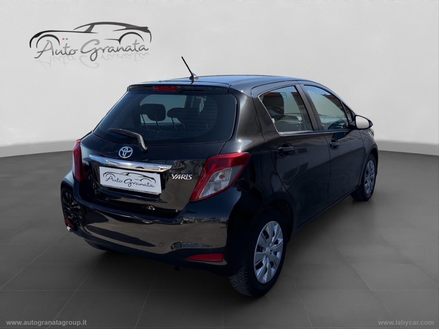 Yaris 1.0 5p. Lounge SOLI 138.000 KM !!! - immagine 7