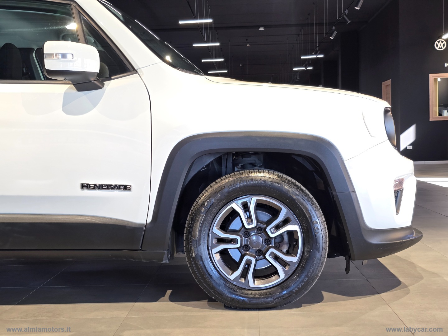 Renegade 1.6 Mjt 120CV Longitude - immagine 7