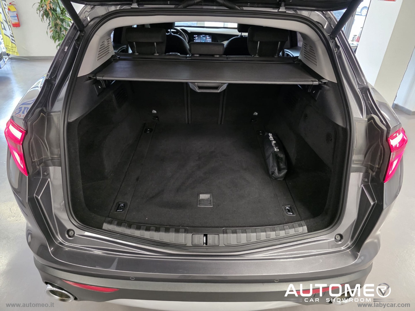 Stelvio 2.2 T.diesel 190 CV AT8 Q4 Bus. UNICO PROPRIETARIO - immagine 7