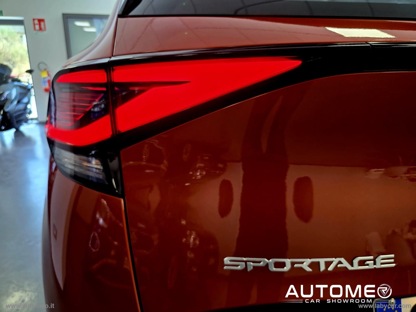 Sportage 1.6 CRDi MHEV DCT Business - immagine 7