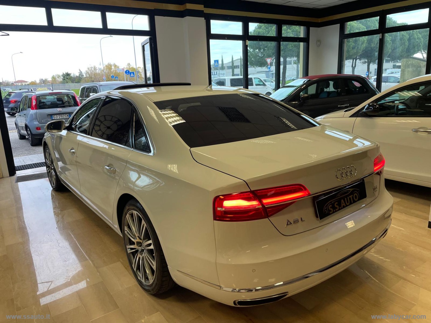 A8 L 4.2 V8 TDI 385CV quattro tip. VETTURA IMPECCABILE ED INTROVABILE!! - immagine 7