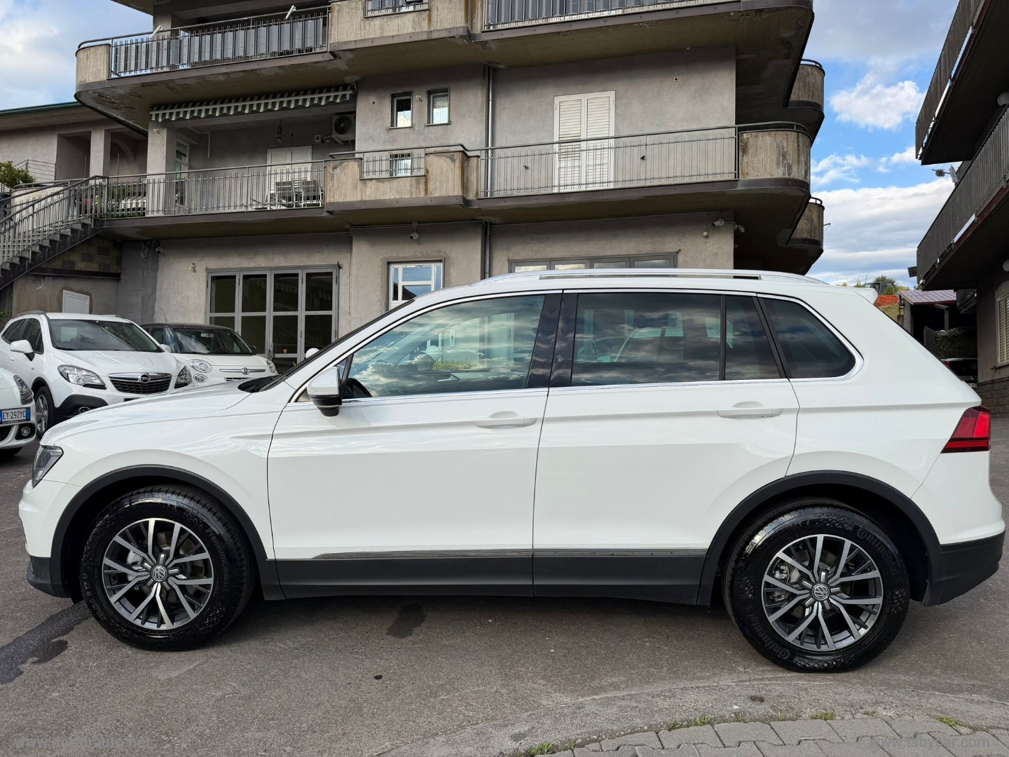 Tiguan 1.6 TDI Business BMT - immagine 7