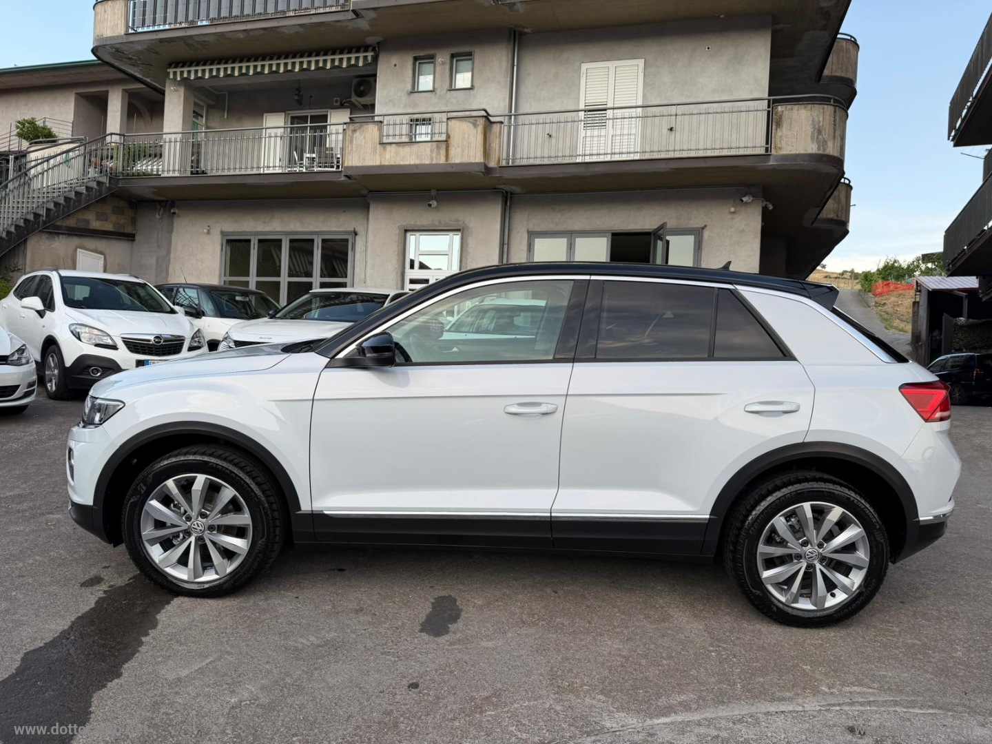 T-Roc 1.6 TDI SCR Advanced BlueMot.Tech. - immagine 7