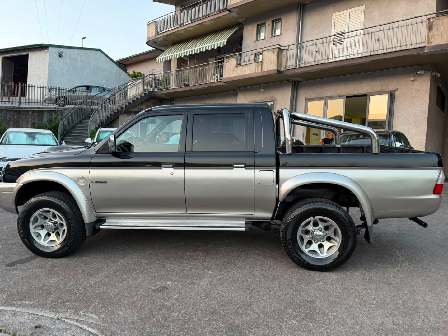 L200 2.5 TDI 4WD DC Pick-up GLS - immagine 7