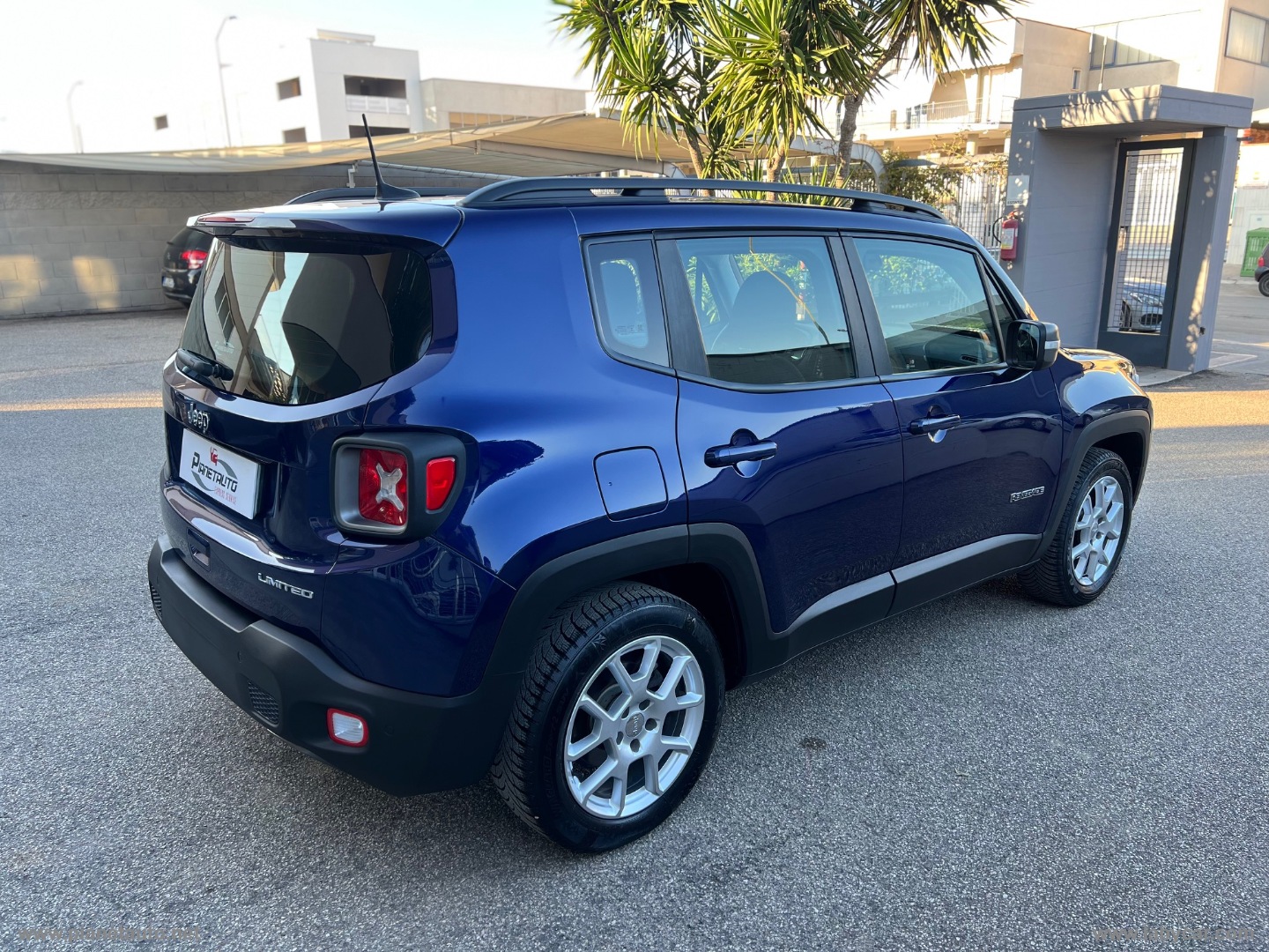 Renegade 1.6 Mjt DDCT 120CV Limited - immagine 7