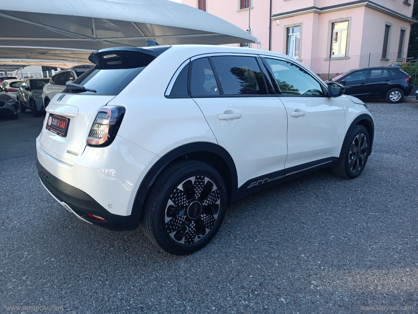 600 Hybrid 110 CV DCT MHEV La Prima - immagine 7