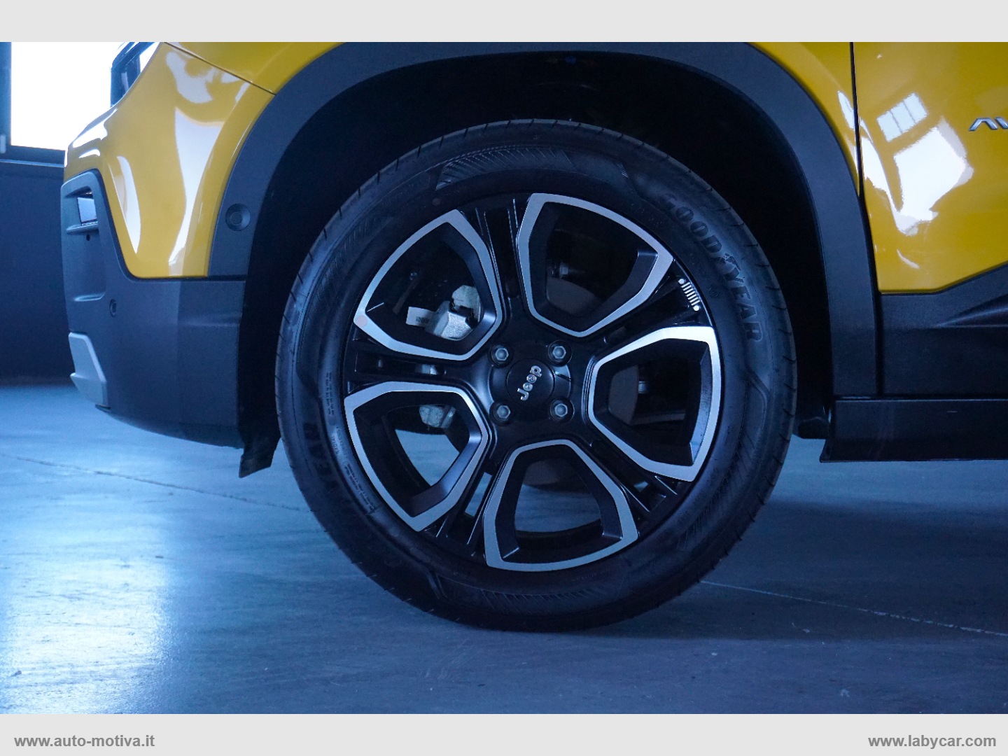 Avenger 1.2 Turbo 100 CV Summit - immagine 7