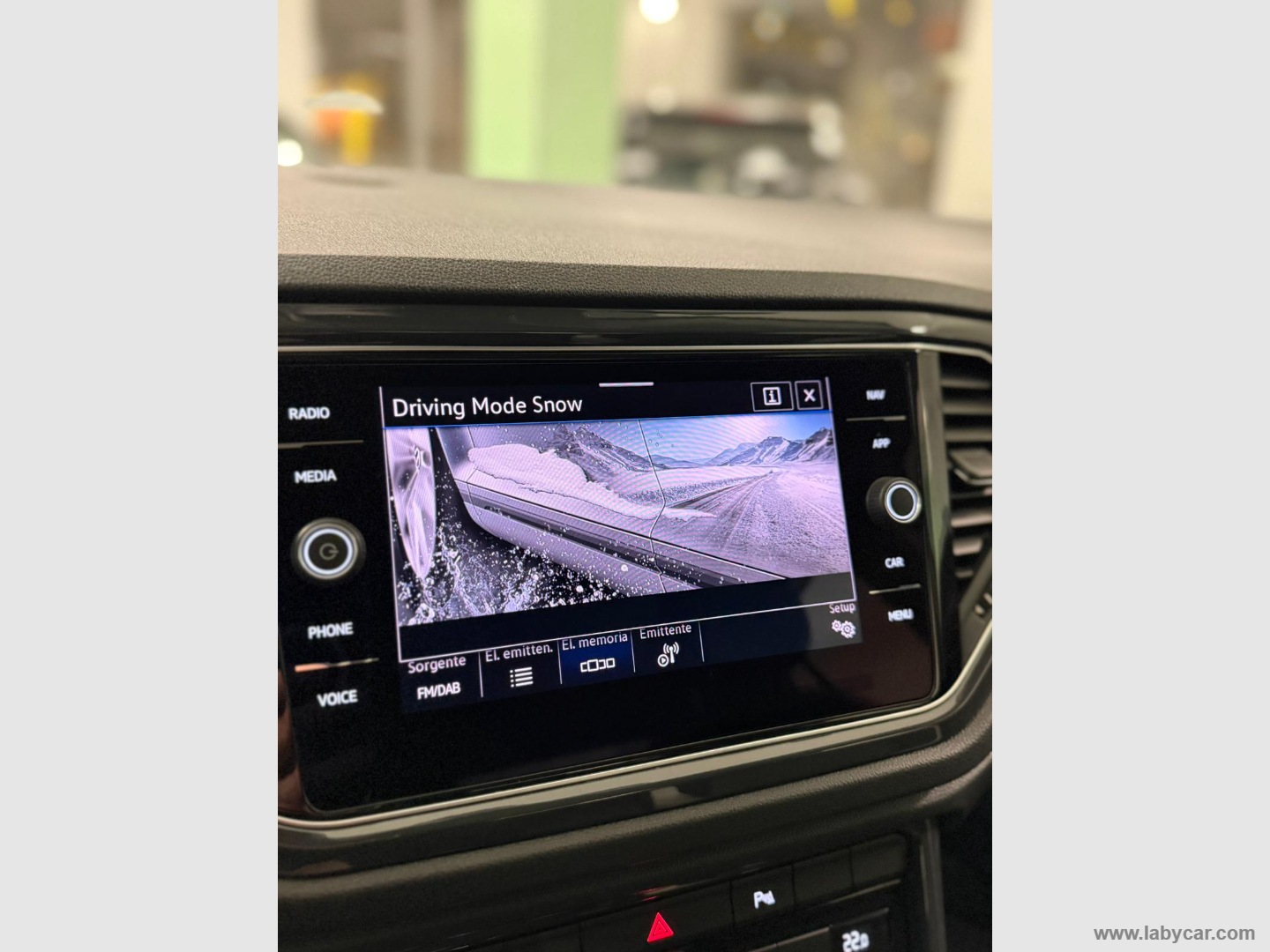 T-Roc 2.0 TDI Advanced BlueMot. Tech. - immagine 7