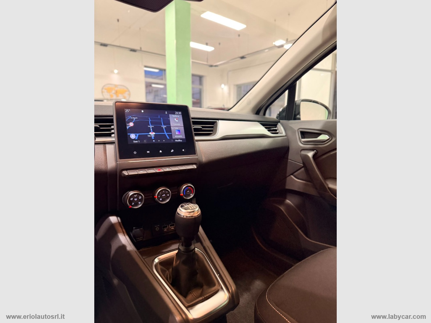 Captur Blue dCi 8V 95 CV Business - immagine 7