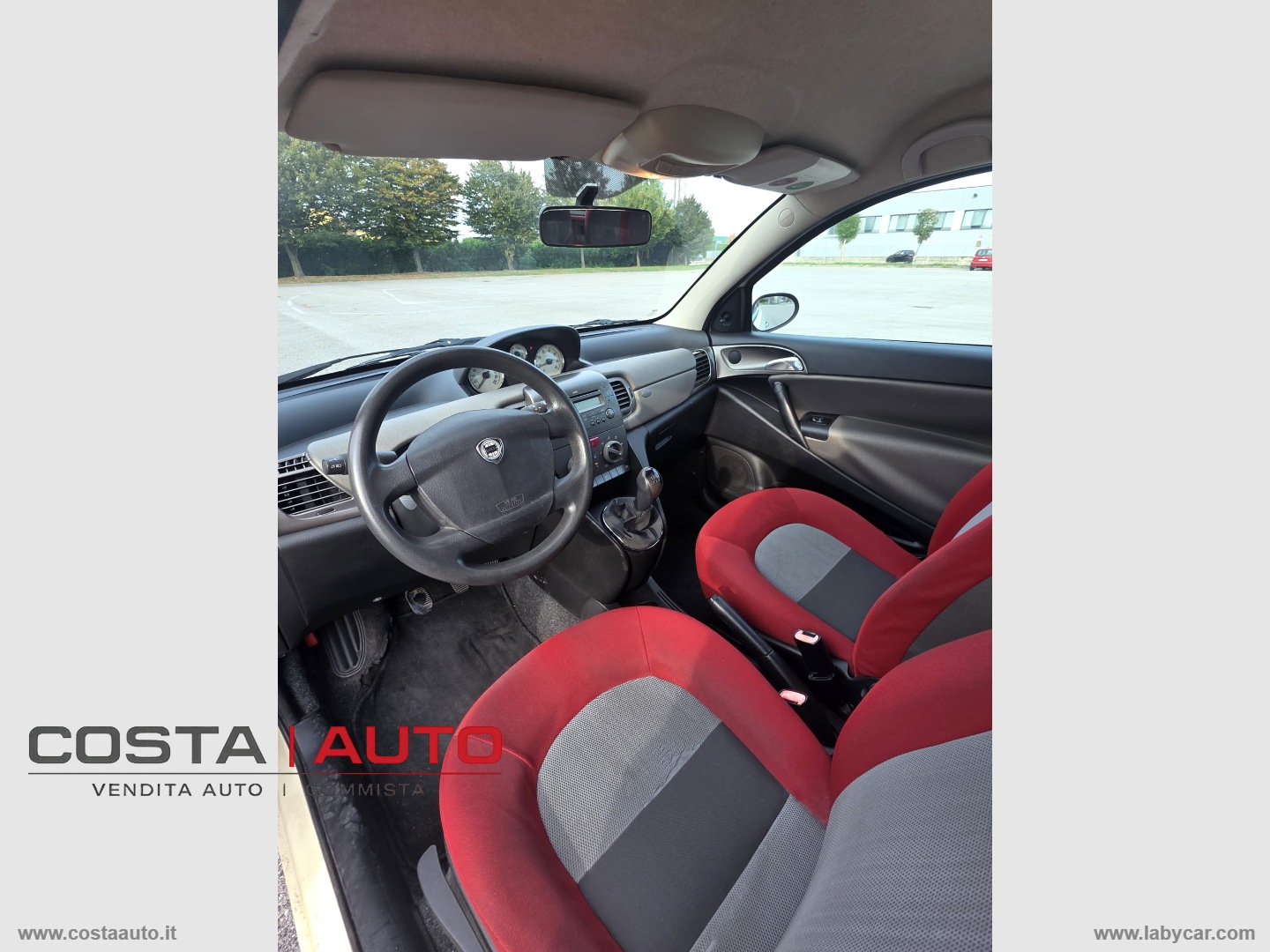 Ypsilon 1.3 Multijet 69CV *NEOPATENTATI* - immagine 7