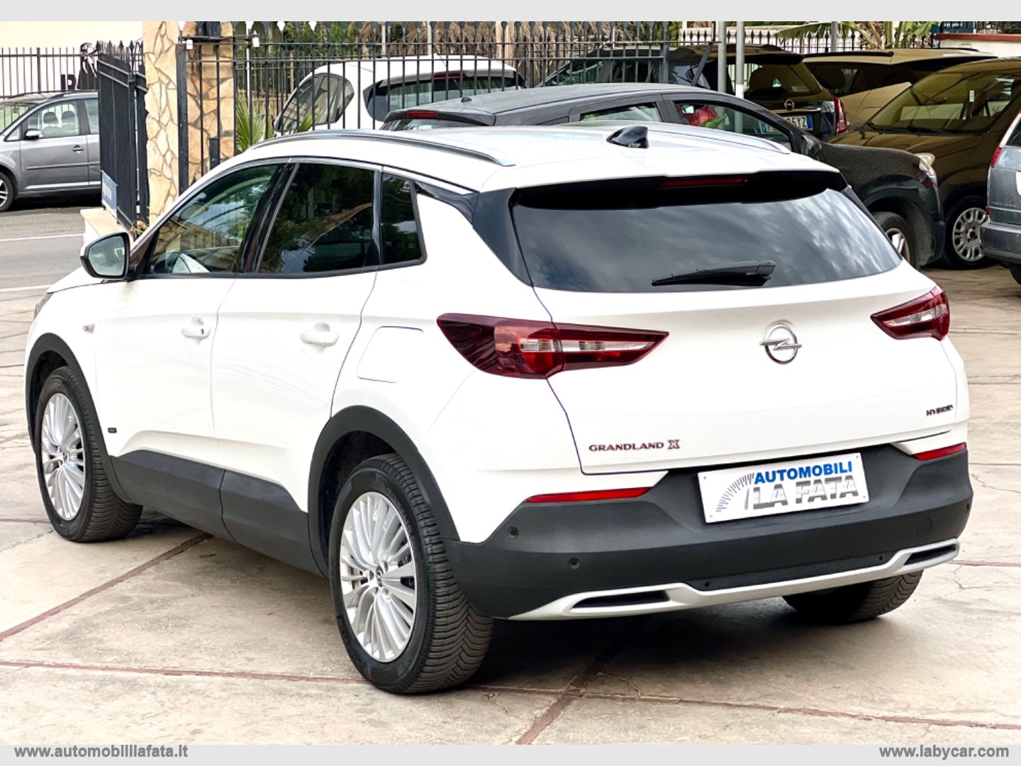 Grandland X 1.6 Hybrid Plug-in aut. FWD 04/2021 36.300KM - immagine 7