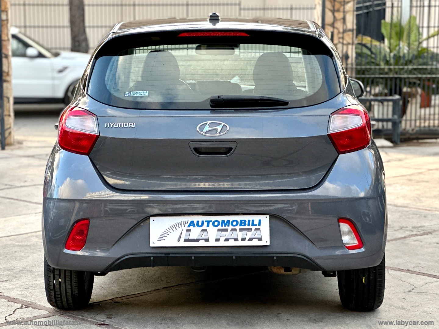 i10 1.0 MPI Tech 26.000 KM - immagine 7