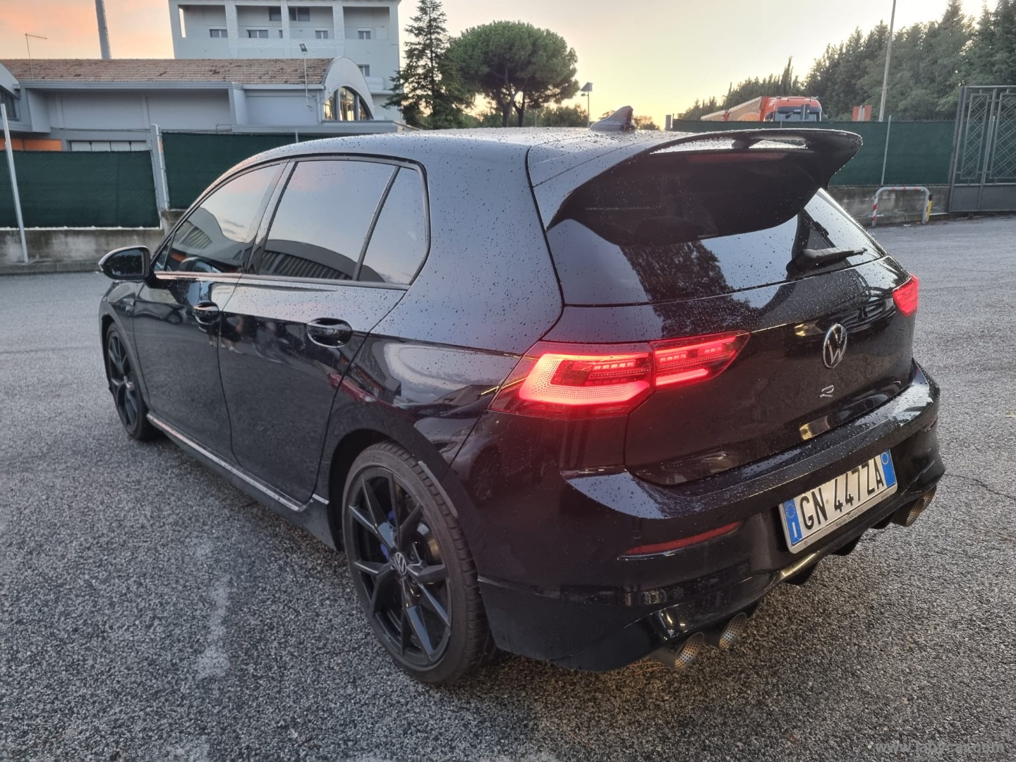 Golf 2.0 TSI R DSG 4Motion 20 years - immagine 7