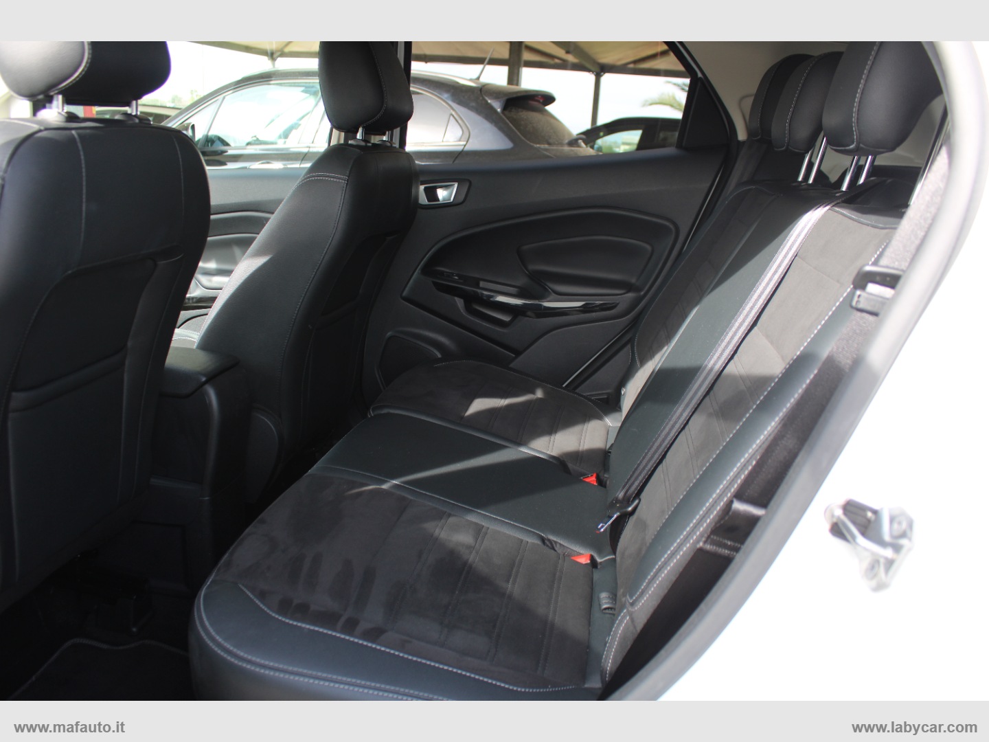 EcoSport 1.0 EcoBoost 125 CV S&S ST-Line - immagine 8