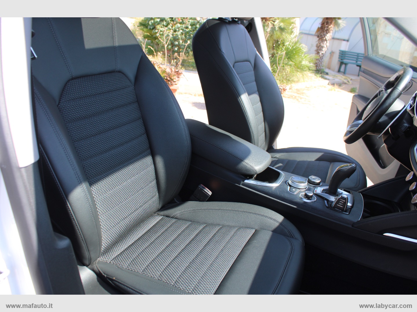 Stelvio 2.2 T.diesel 190 CV AT8 Q4 Exec. - immagine 8
