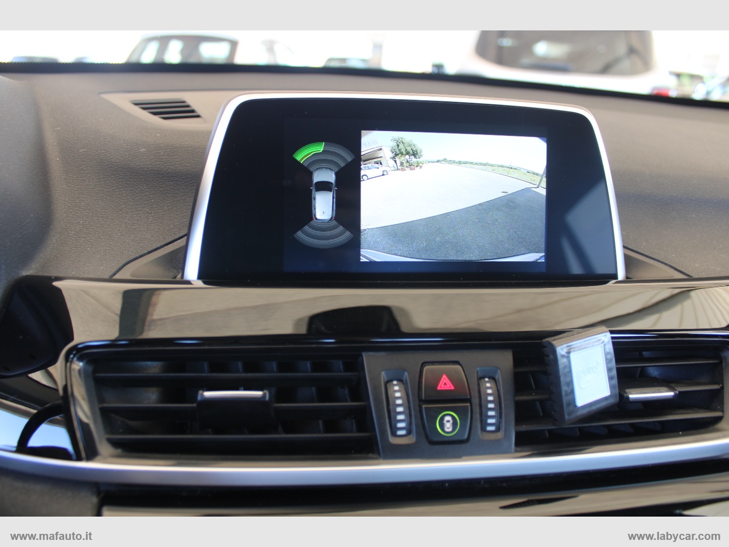 X1 xDrive18d Business Advantage - immagine 8