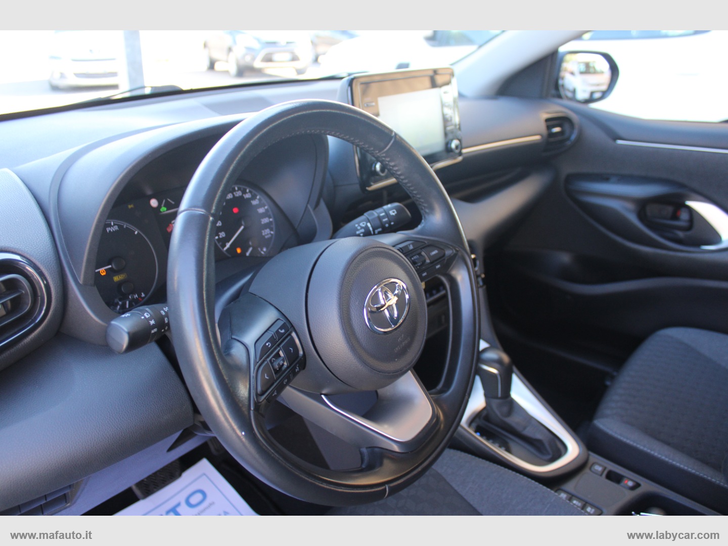Yaris 1.5 Hybrid 5p. Business - immagine 8