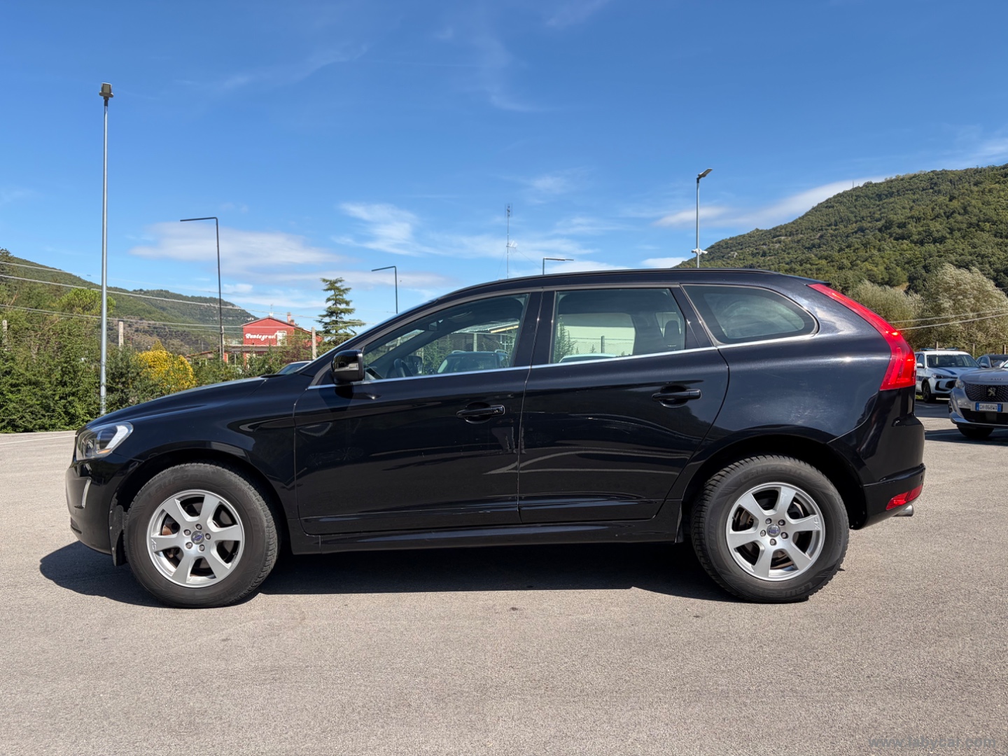 XC60 D3 Geartronic Momentum - immagine 8