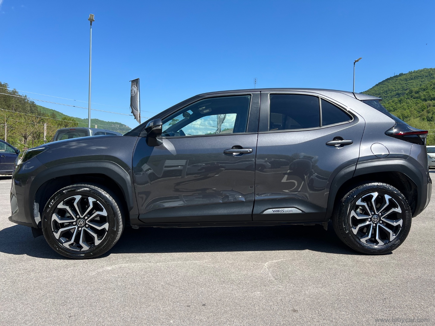 Yaris Cross 1.5 Hybrid 5p. E-CVT Trend - immagine 8