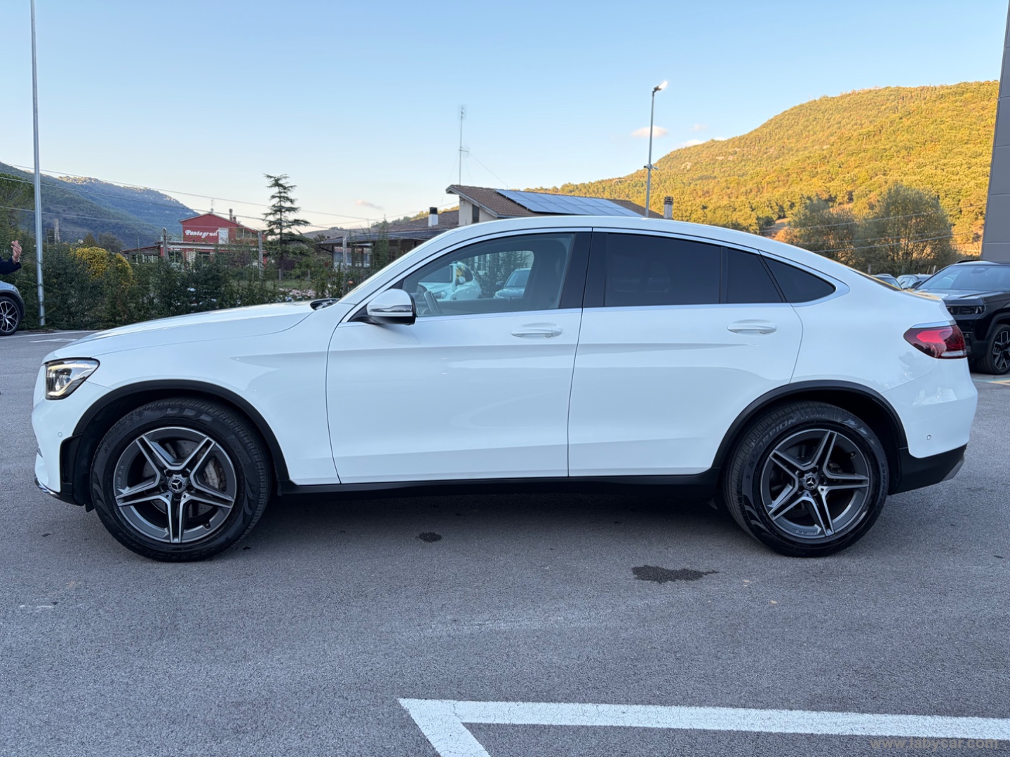 GLC 220 d 4Matic Coupé Premium - immagine 8