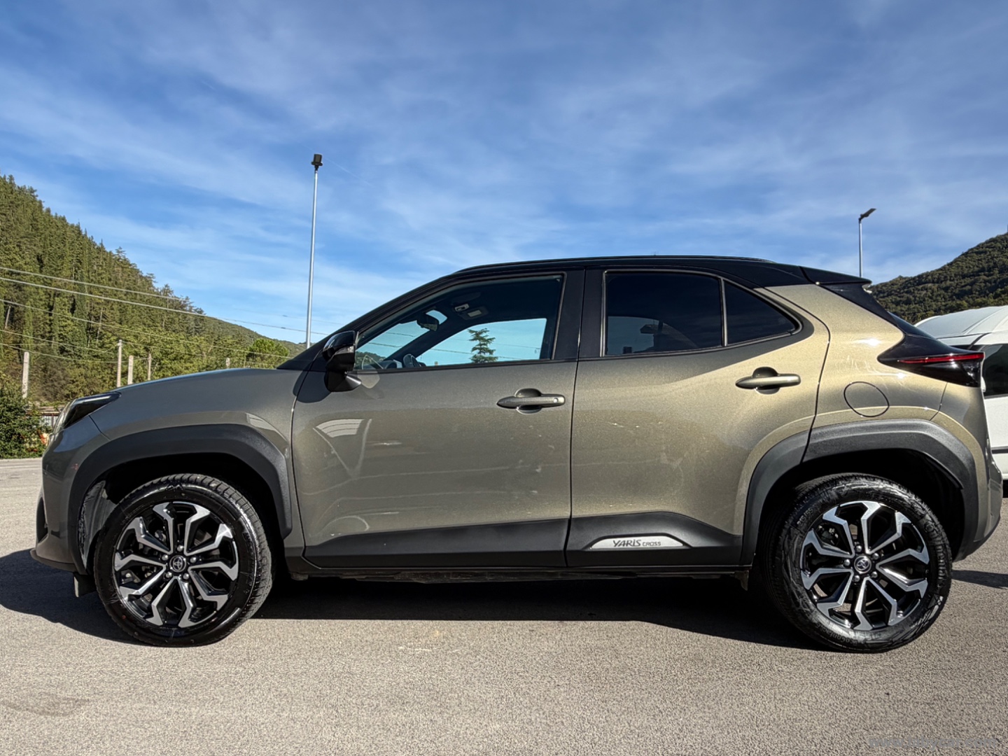 Yaris Cross 1.5 Hybrid 5p. E-CVT Trend - immagine 8