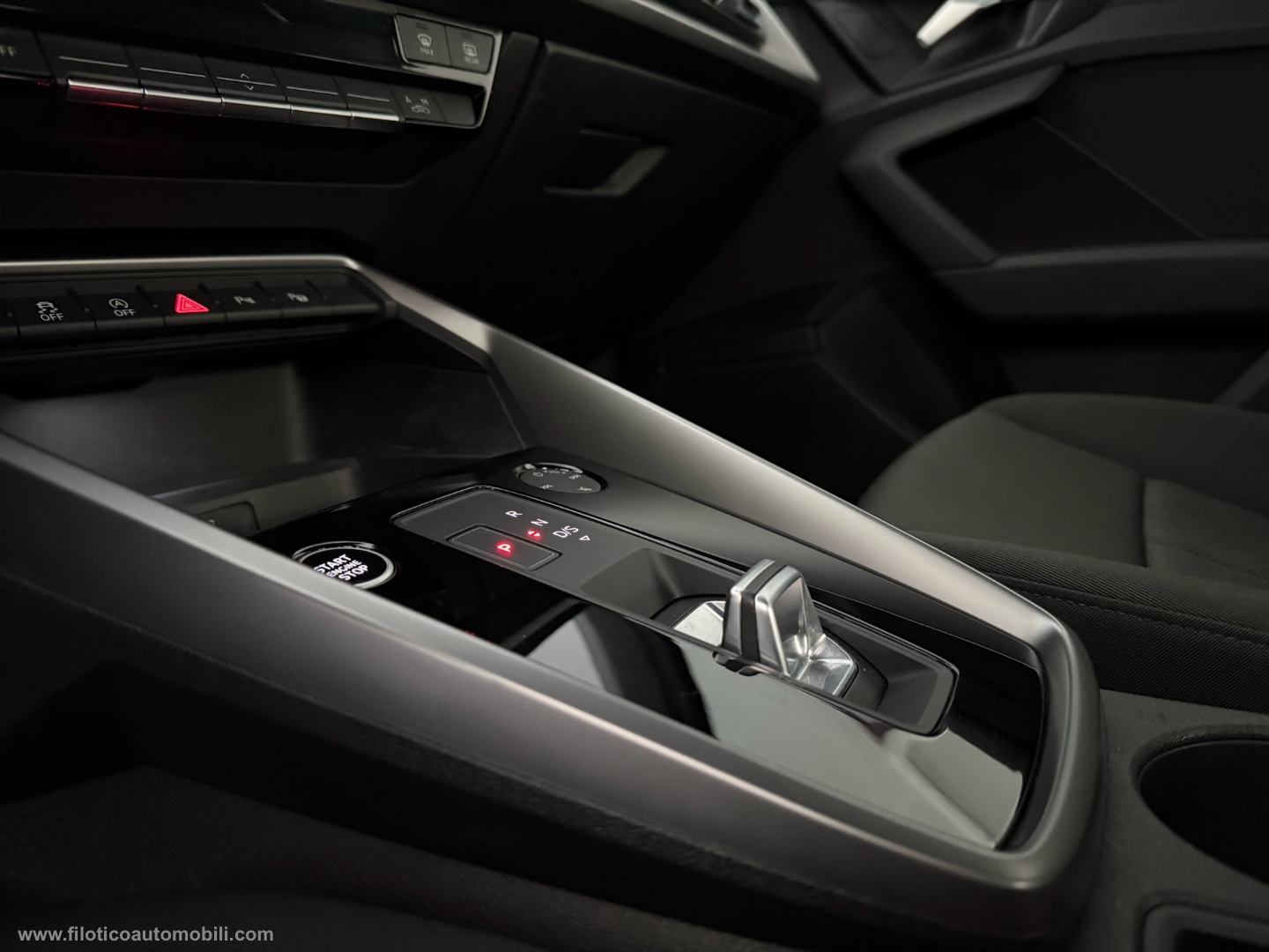 A3 Sedan 30 TDI S tronic Business COCKPIT - NAVI - RUOTINO - immagine 8